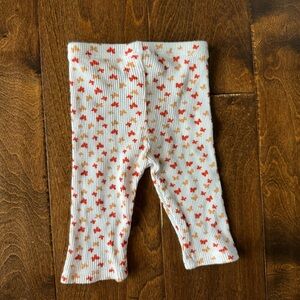 Kicky pants 0-3 months red and‎ peach bows